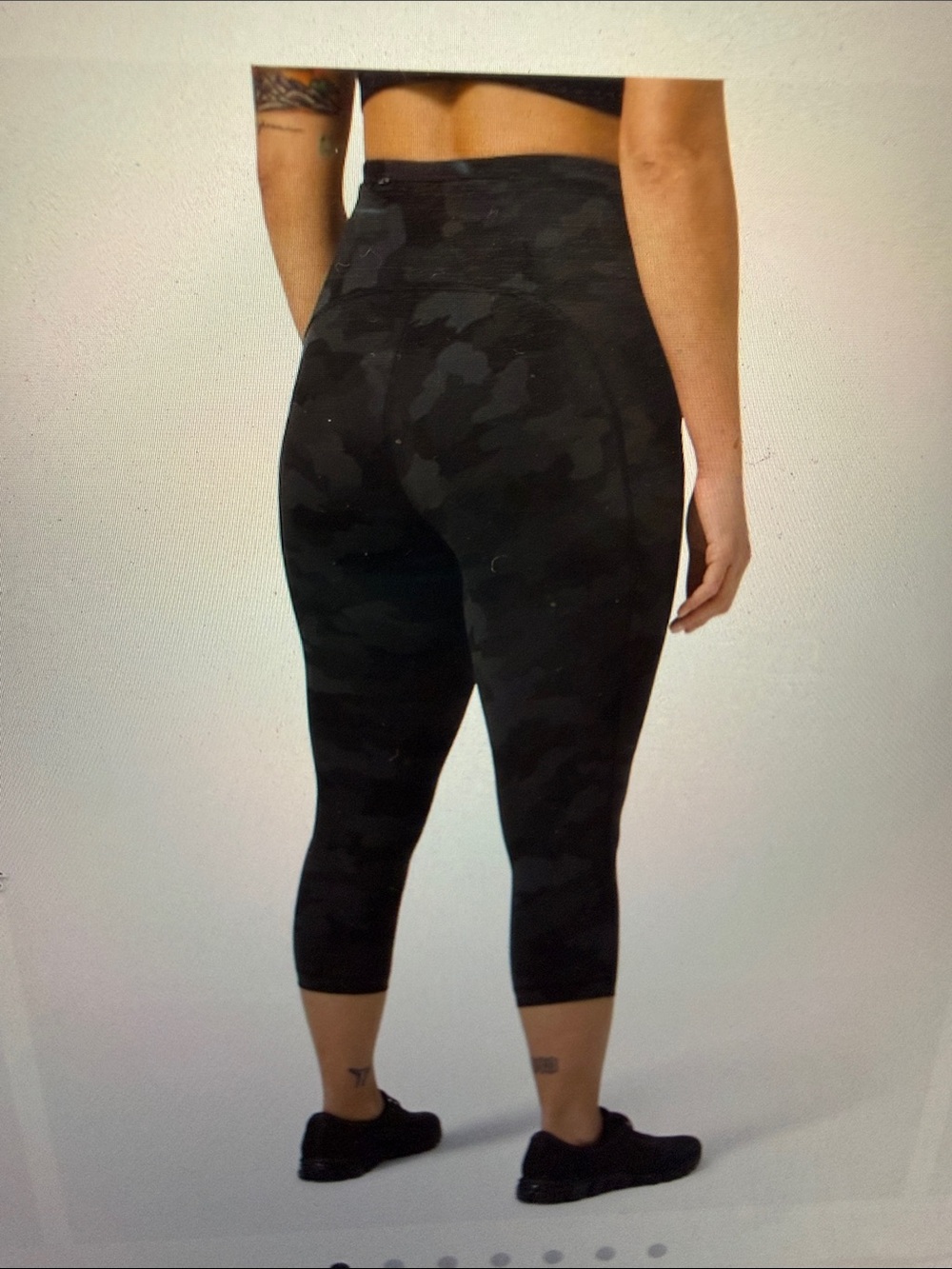 Lululemon Swift Speed High-Rise Black Camo Crop 21”
